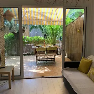 Appartement **** Beau T2 De 40 M2, Jardin De 70m2, Au Calme, à 50 Mètres De La Plage