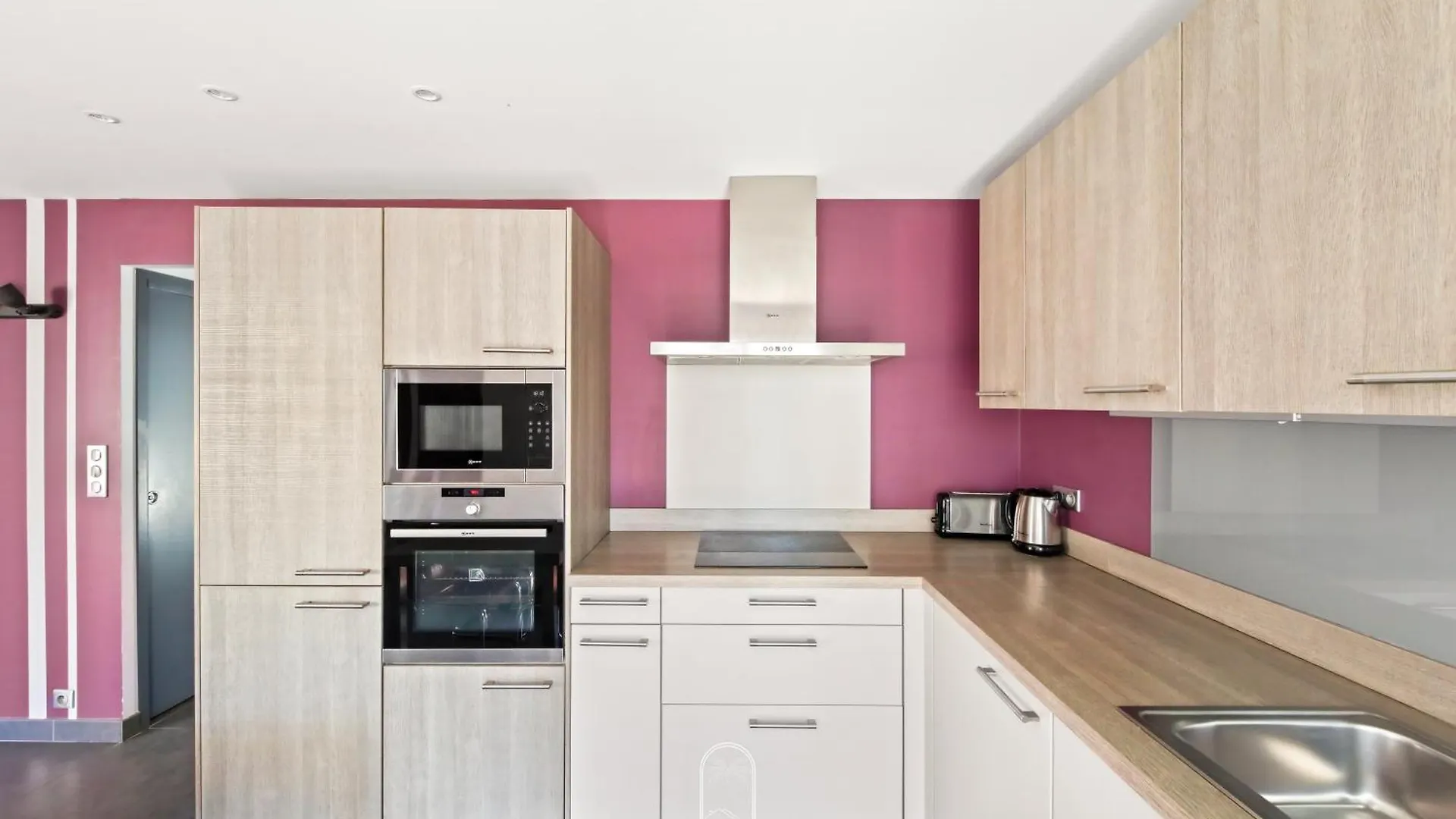 Appartement 3 Etoiles Coquet A 700M De La Mer Les Bonnettes Wifi Pk By Hc Le Pradet 0*,